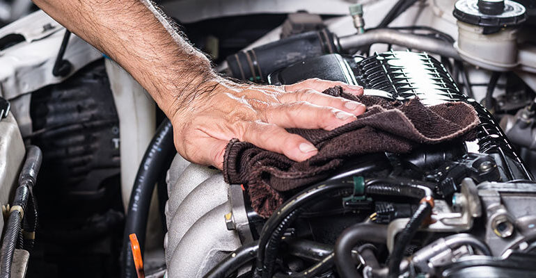 https://vertexpages.com/wp-content/uploads/2019/10/engine-cleaning-770x400.jpg