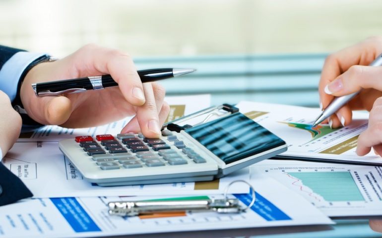 https://vertexpages.com/wp-content/uploads/2020/06/accounting-services-770x480.jpg