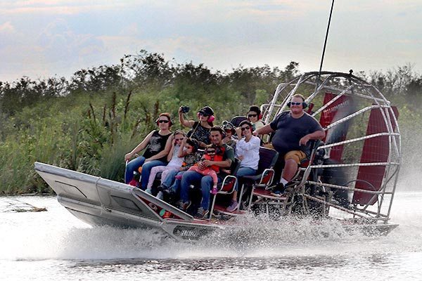 https://vertexpages.com/wp-content/uploads/2020/07/full-circuit-vip-everglades-airboat-ride.jpg