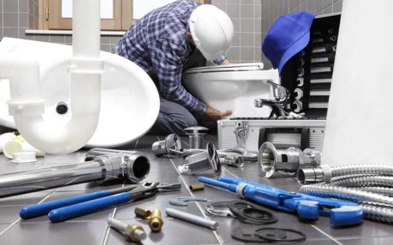https://vertexpages.com/wp-content/uploads/2022/02/plumber-at-work-in-a-bathroom-770x480.jpg